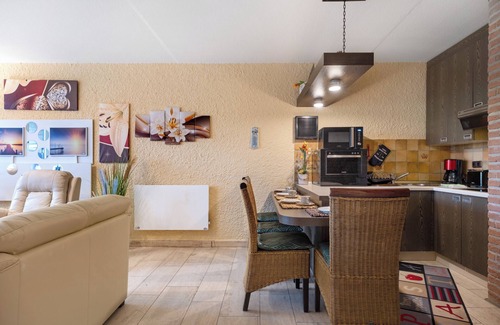 Tossens Apartamento | Apartamento 'Seeadler' con balcón y Wi-Fi