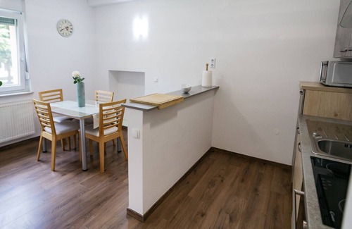 Ljubljana Apartamento | Apartamento # 2 Prušnikova con aire acondicionado y estacionamiento gratis