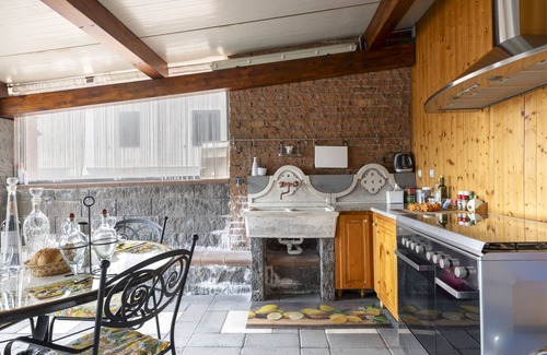 Piedimonte Etneo Apartamento | Apartamento Serena by Interhome