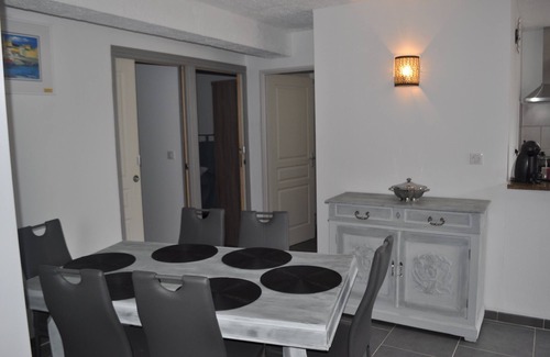 Serra-di-Ferro Apartamento | Apartamento 'Serra-di-ferro Corse' con balcón y Wi-Fi
