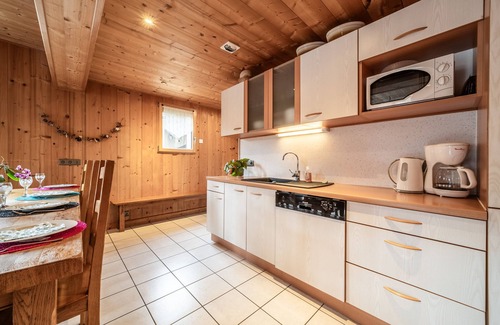 Saint-Jean-dʼAulps Apartamento | Apartamento 'Sherpa 2 - 14 Pers' con vistas a la montaña, terraza compartida y Wi-Fi