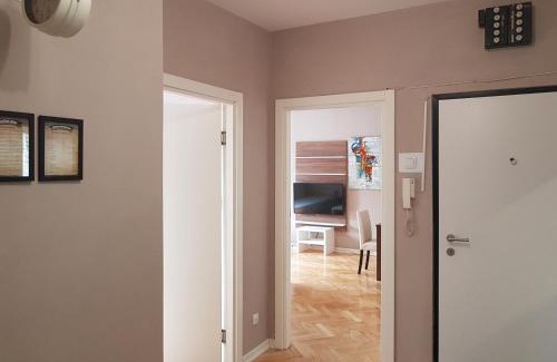 Valjevo Apartamento | Apartment Simić