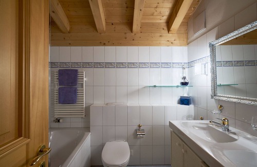 Klosters Platz Apartamento | "Apartamento Sina" con balcón y Wi-Fi