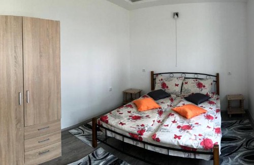 Kraljevo Apartamento | Apartment SISTERS