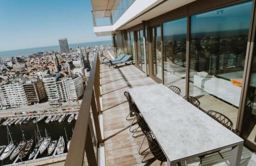 Ostend City Centre Apartamento | Apartment Sky Tower View by Interhome
