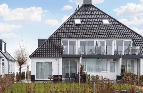 Offingawier Apartamento | Apartment Sneekermeer with Water Sports Access, cleaning included