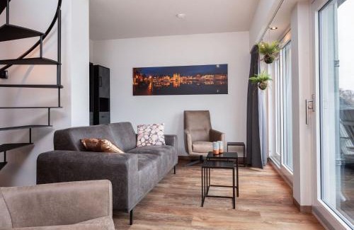 Offingawier Apartamento | Apartment Sneekermeer with Water Sports Access