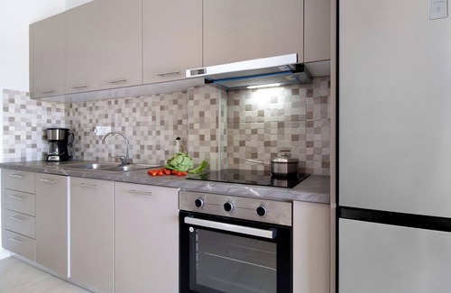 Nikiana Apartamento | Apartamento 'Sofia' con vistas al mar, Wi-Fi y aire acondicionado