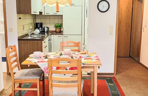 Hoechenschwand Apartamento | Apartment Sonnenmatt App- 12 by Interhome