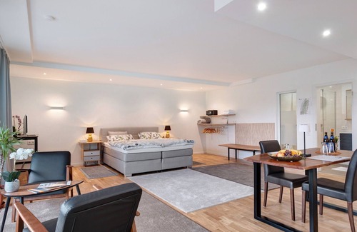 Wolfach Apartamento | Apartamento 'Sonnige Im Kinzigtal' con vistas a la montaña, terraza privada y Wi-Fi