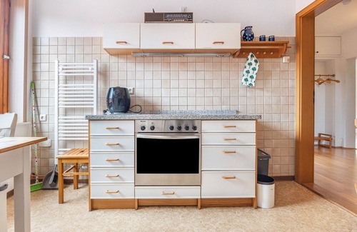 Region Hannover District Apartamento | Apartamento 'Storchenblick' con balcón y Wi-Fi