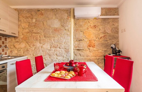 Baunei Apartamento | Apartamento 'Su Staulu Nou' con Wi-Fi y aire acondicionado