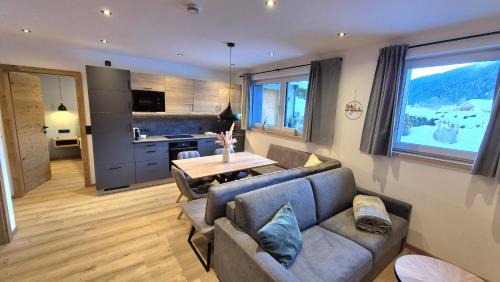 Forstau Apartamento | Apartment Sunplatzl
