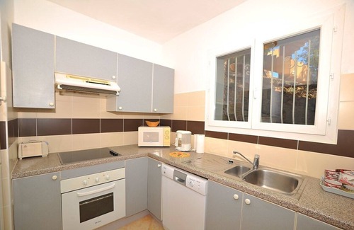 La Londe-les-Maures Apartamento | APARTAMENTO T3 *** 6 pers a 10 m de la playa con vista al mar y piscina climatizada (3)