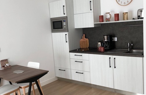 Gleize Apartamento | Apartamento-Baño en la habitacion-T2