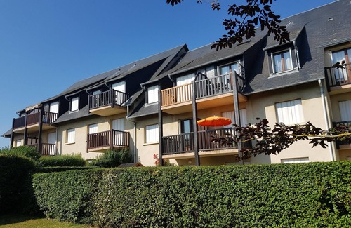 Blonville-sur-Mer Apartamento | Apartamento T3 Duplex acceso directo a la playa y al mar desde el balcón