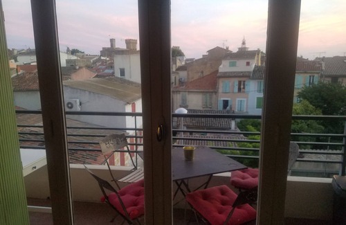 Salon-de-Provence Apartamento | Apartamento T3 / 4 - Centro de la ciudad - Vista del castillo