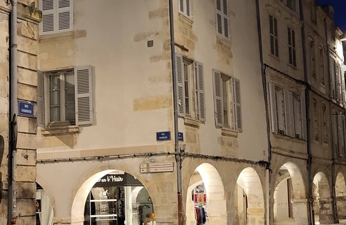 La Rochelle City Centre Apartamento | T3 Apartment with Terrace Historic Center