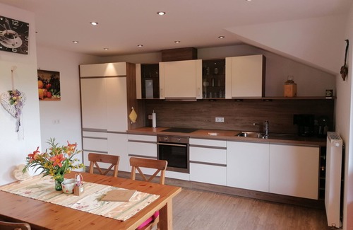Elzach Apartamento | Apartment 'Talblick, 75sqm' with Mountain View, Balcony and Wi-Fi