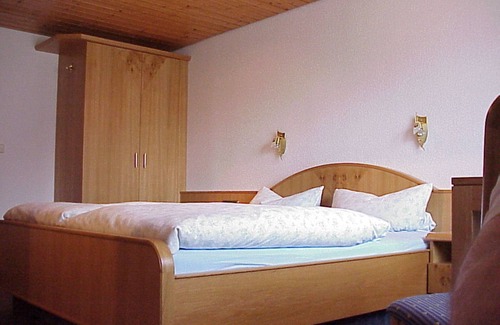 Elzach Cama Y Desayuno | Apartamento Talblick - Mosertonihof