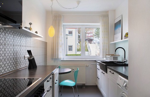 Oberhof Apartamento | Apartamento 'Tannenblick 6-2' con vistas a la montaña, balcón y Wi-Fi