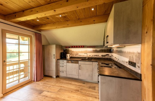 Breitnau Apartamento | Apartamento 'Tannenstube' con vistas a la montaña, balcón y Wi-Fi