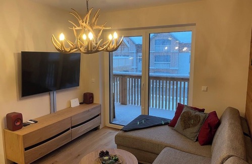 Tauplitz Apartamento | Apartamento 'Tauplitzrausch Lodge' con vistas a la montaña, jardín compartido y Wi-Fi