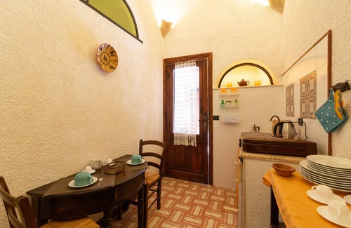 Mockarta Apartamento | Apartamento 'Tenuta Donna Vittoria - Mandarino' con piscina, 2 terrazas y Wi-Fi