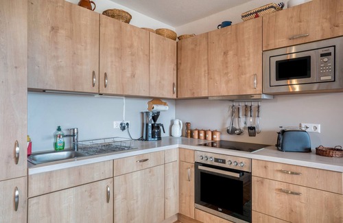 Schonach im Schwarzwald Apartamento | Apartamento 'Terrassenpark 160' con vistas a la montaña, balcón y Wi-Fi