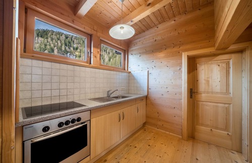 Ultimo Apartamento | Apartamento 'Thalhof Kornigl' con vistas a la montaña, jardín compartido y Wi-Fi