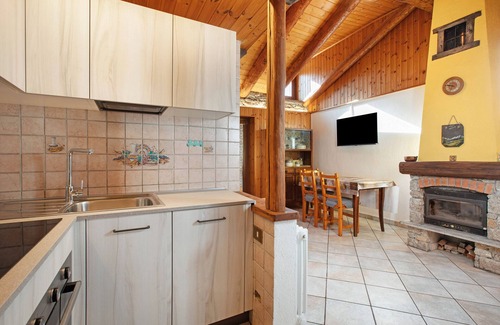 Paquier Casa | Apartamento 'Tillier Valtournenche' con Vista a la Montaña, Balcón y Wi-Fi