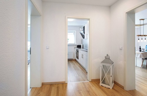 Center Apartamento | Apartamento "Tolle Ferienwohnung nahe Südstrand" con balcón y Wi-Fi