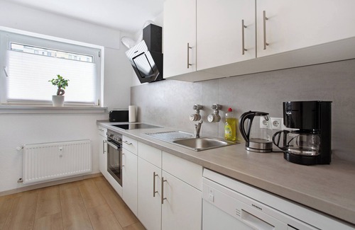 Center Apartamento | Apartamento "Tolle Ferienwohnung nahe Südstrand" con balcón y Wi-Fi
