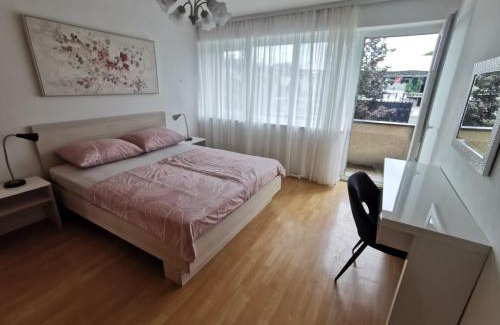 Gospic Apartamento | Apartment Tonio - right on the main square