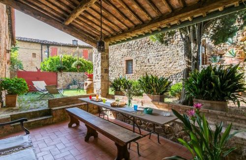 Stigliano Apartamento | Apartment Torre 4 by Interhome