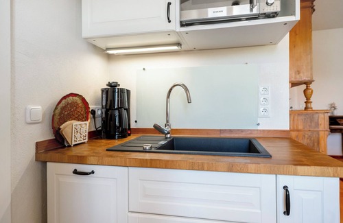 Maring-Noviand Apartamento | Apartamento 'Tresorzimmer - Studio' con vistas a la montaña, terraza compartida y Wi-Fi