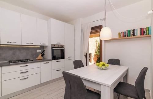 La Conia Apartamento | Apartamento Trudi by Interhome