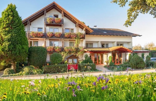 Safferstetten Apartamento | Apartment type A | modern apartment with bookable breakfast