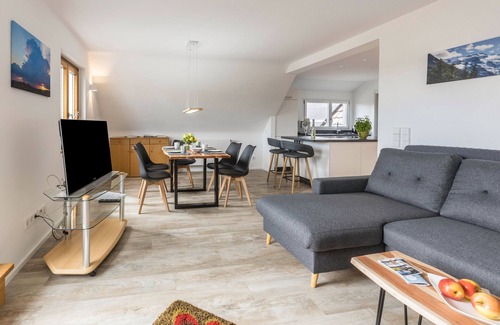 Allensbach Apartamento | Apartamento 'Über Der Alten Gärtnerei' con vistas al lago, balcón y Wi-Fi