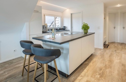Allensbach Apartamento | Apartamento 'Über Der Alten Gärtnerei' con vistas al lago, balcón y Wi-Fi