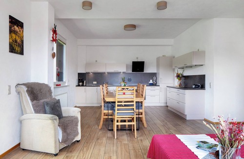 Hofsgrund Apartamento | Apartamento 'Ulrich' con vistas a la montaña, terraza compartida y Wi-Fi