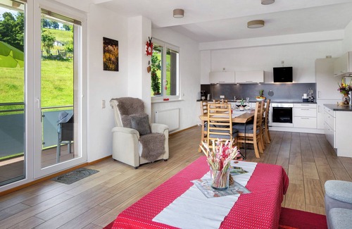 Hofsgrund Apartamento | Apartamento 'Ulrich' con vistas a la montaña, terraza compartida y Wi-Fi