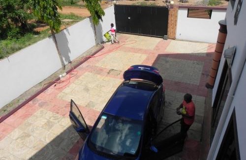 Amrahia Apartamento | Apartment Vacation Rental Adenta