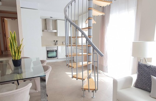 El Pilar Apartamento | Apartamento Valencia, 3 dormitorios, 8 personas