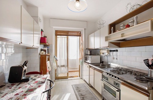 Saint-Vincent Apartamento | Apartamento 'Vanna House' con vistas a la montaña, terraza privada y balcón