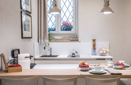 Verona City Centre Apartamento | Amplio apartamento a 50 metros de la Arena y Piazza Brà.