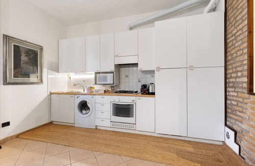 San Zeno Apartamento | Apartamento 'Via T Da Vico 11' con jardín compartido, Wi-Fi y aire acondicionado