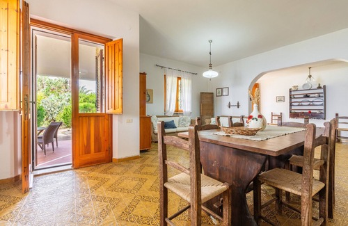 San Stefano Apartamento | Apartment 'Villa Cala Caterina' with Sea View, Private Terrace and Air Conditioning