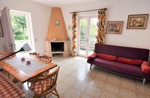 Vesta Apartamento | Apartment Villa Laura by Interhome