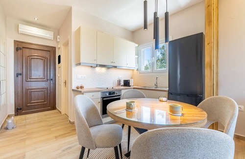 Almiros Beach Apartamento | Apartamento 'Villa Maria 3' con vistas al mar, Wi-Fi y aire acondicionado